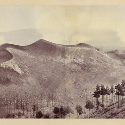 Photographic panorama of Mount Etna.