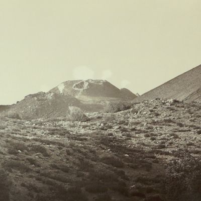 Etna. Eruzione e terremoti del Maggio-Giugno 1879. Fotografie fatte per incarico del R. Governo Italiano sotto la direzione del Prof. Orazio Silvestri.