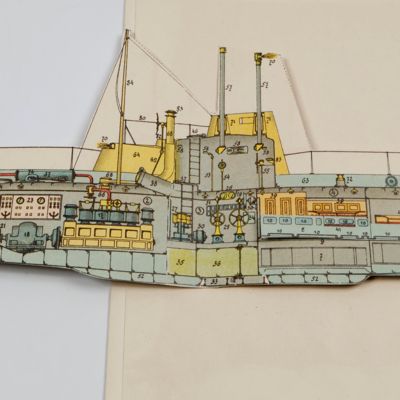 Unterseeboot mit Erkärungsblatt.